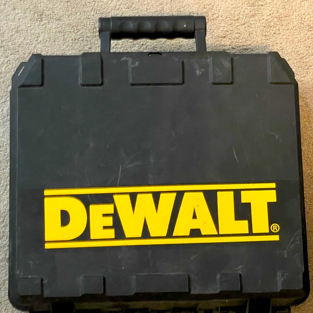 DeWalt- Cordless Drill 14.4V - DC 728 + charger + 2 batteries